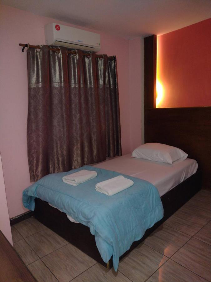 Friendly Hostel - Dmk Airport เฟรนด์ลี่ โฮสเทล ดอนเมือง Bangkok Exterior photo